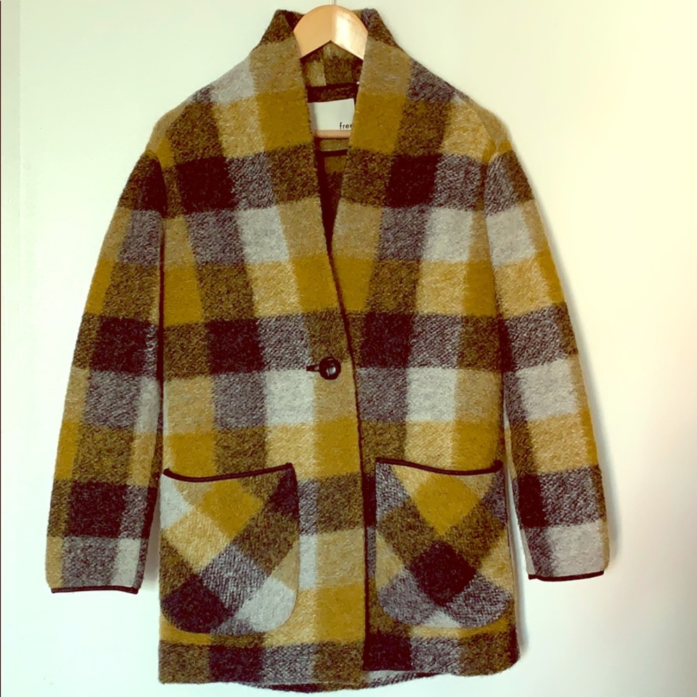 Aritzia Wilfred Free Neelam Coat. Size:xxs.